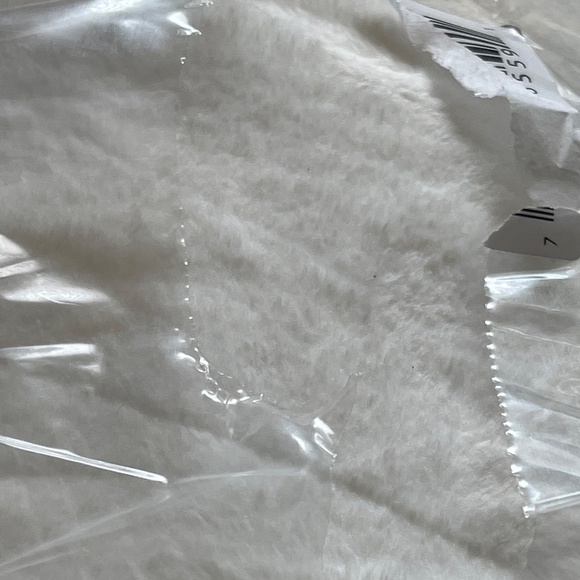 Berkshire Life Luxe Loft Twin Plush Throw Cozy Blanket 66 in x 92 in BRAND NEW!! - Picture 15 of 16